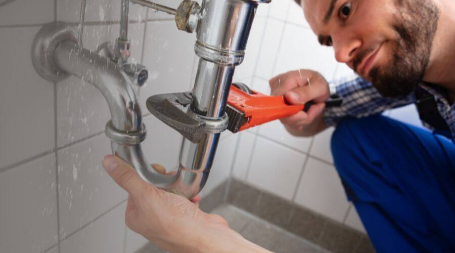 Local annual plumbing maintenance in Channelview, TX